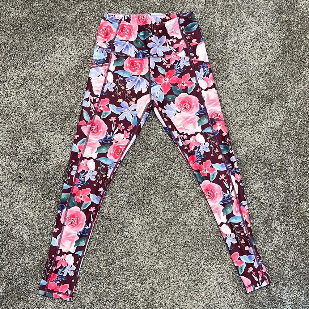 Maven Thread Athletic Burgundy Floral Leggings